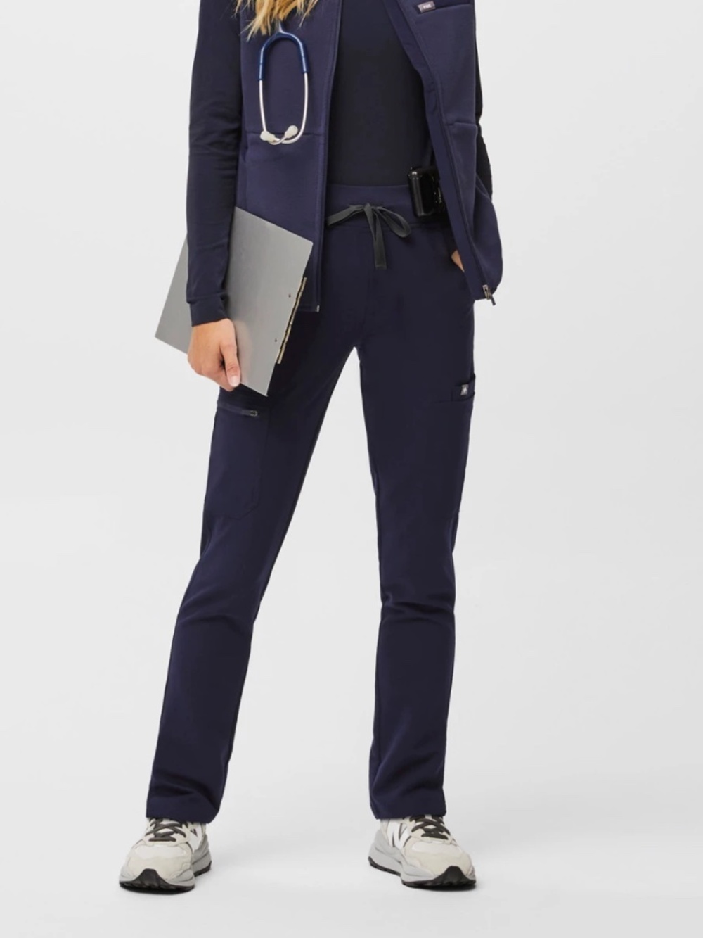 FIGS High Waisted Yola Skinny Scrub Pants in Navy Blue size Large
